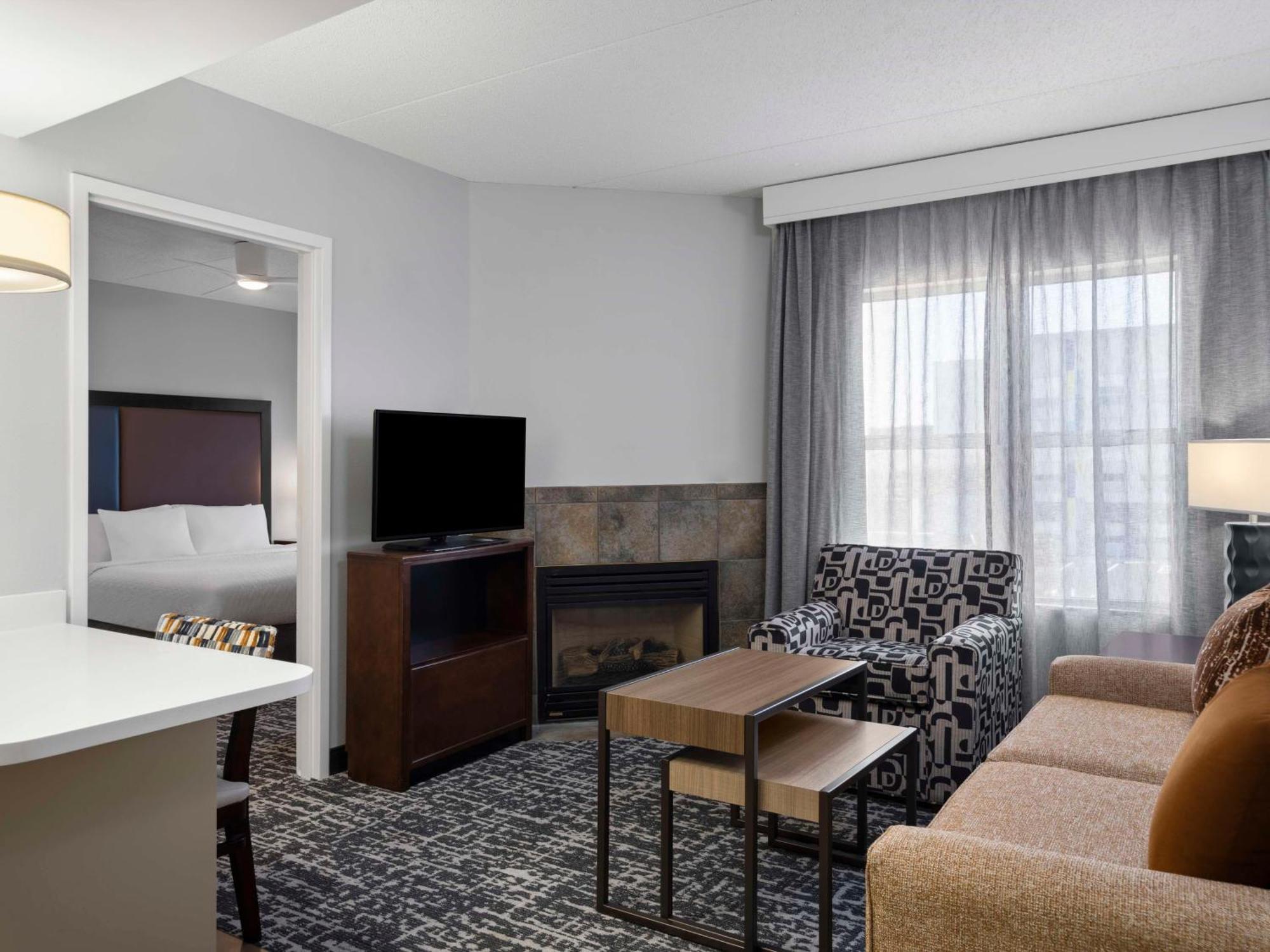 Homewood Suites Columbus - Airport Exterior foto