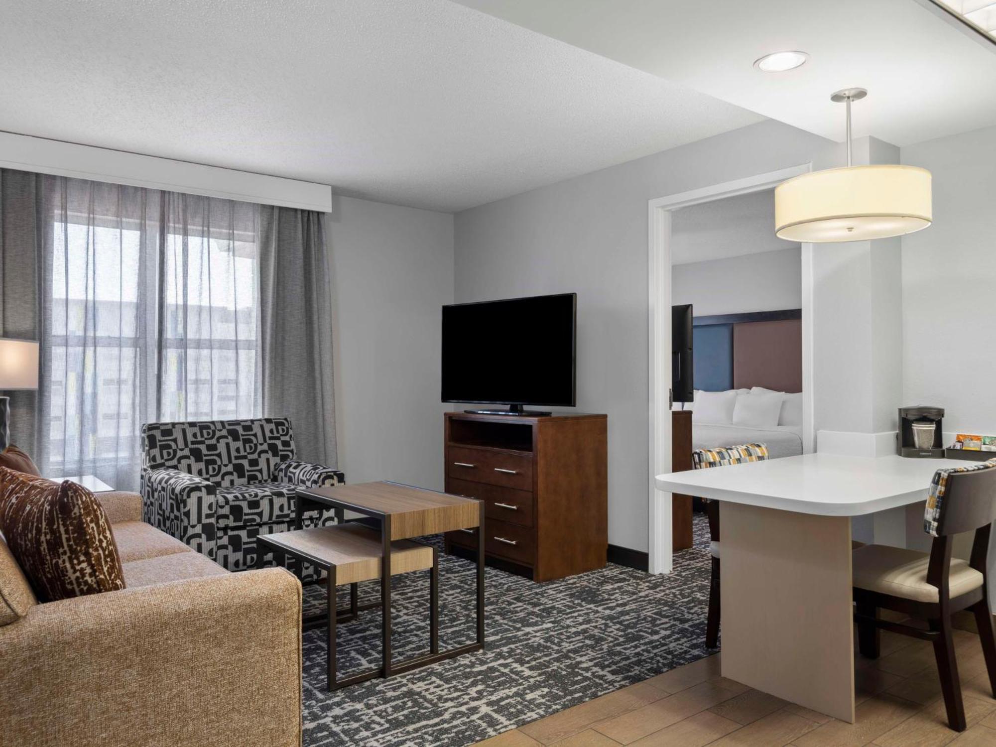 Homewood Suites Columbus - Airport Exterior foto